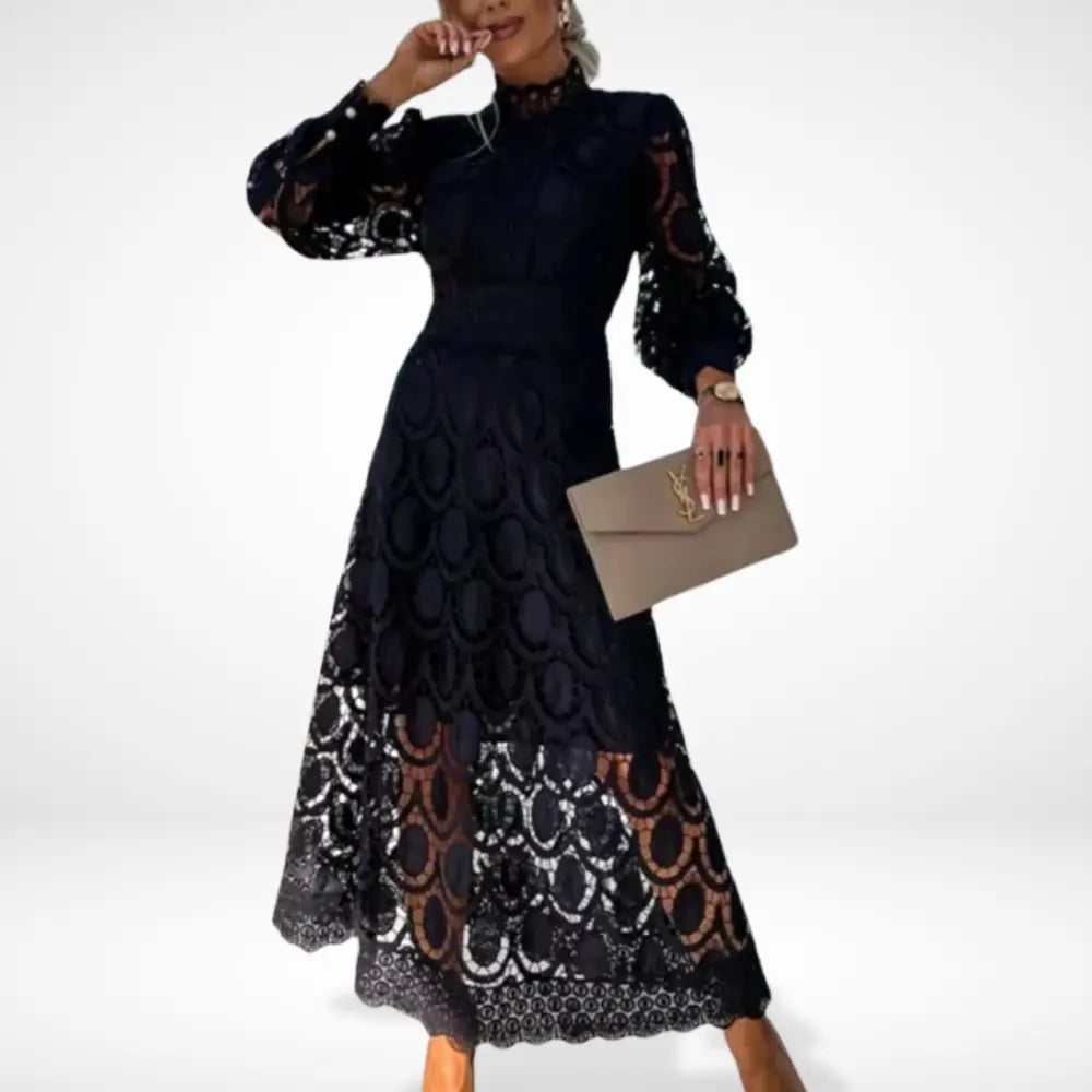 Via | Vestido largo con encaje elegante